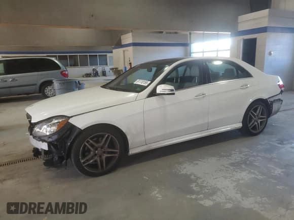 ✅ 2016 Mercedes-Benz E 350 Luxury • VIN: WDDHF8JB2GB176813 • Lot: 91110155. Wystawiony na Copart z przebiegiem 63 046 mil. Bezpłatny archiwum sprzedaży aukcyjnych z USA i szczegółowy raport historii pojazdu na DreamBid. Zdjęcie 1.