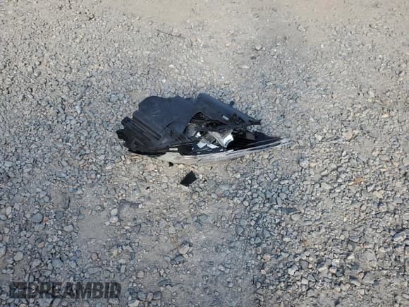 ✅ 2022 Volvo XC60 Momentum • VIN: YV4L12DK6N1914284 • Lot: 93115655. Listed on Copart with 32,092 mi. Free auction sales archive from the USA and detailed vehicle history report at DreamBid. Image 13.