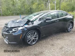 ✅ 2025 Toyota Prius LE • VIN: JTDADABU8S3030105 • Lot: 72006115. Listed on Copart with 5,544 mi. Free auction sales archive from the USA and detailed vehicle history report at DreamBid. Image 1.