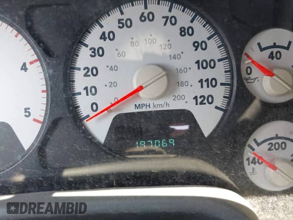 2006 Dodge 3500 SLT z VIN 3D7LX38C36G292102, wystawiony jako IAAI lot #42417064 z przebiegiem 197 069 mil mil oraz . Historia ofert i sprzedaży dostępna na DreamBid. Obrazek 14.