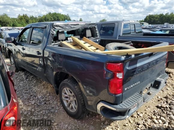✅ 2020 Chevrolet Silverado 1500 LT • VIN: 1GCPWCED2LZ169897 • Lot: 71625164. Wystawiony na Copart z przebiegiem 153 826 mil. Bezpłatny archiwum sprzedaży aukcyjnych z USA i szczegółowy raport historii pojazdu na DreamBid. Zdjęcie 2.