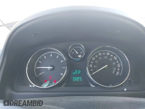 ✅ 2012 Chevrolet Captiva Sport LT • VIN: 3GNAL3E52CS644704 • Lot: 41888330. Wystawiony na IAAI z przebiegiem 134 402 mil. Bezpłatny archiwum sprzedaży aukcyjnych z USA i szczegółowy raport historii pojazdu na DreamBid. Zdjęcie 7.