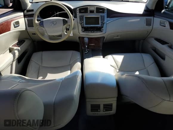 ✅ 2011 Toyota Avalon • VIN: 4T1BK3DB9BU421075 • Лот: 90891375. Опубликован ранее на Copart с пробегом 28 149 миль. Бесплатный доступ к архиву аукционных продаж из США и подробный отчёт об истории автомобиля на DreamBid. Изображение 8.