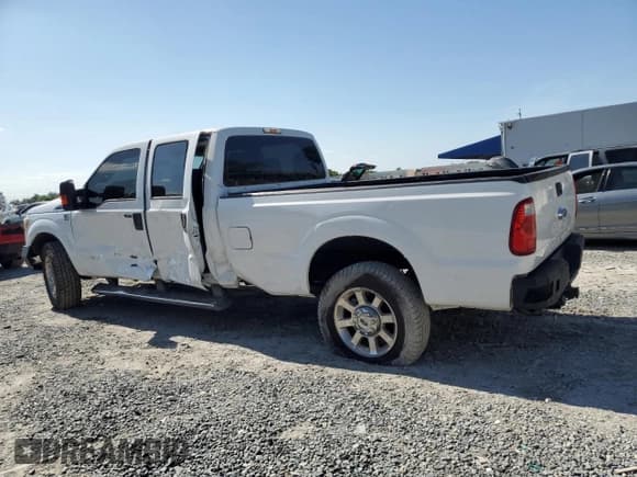 ✅ 2016 Ford F-250 XL • VIN: 1FT7W2A63GEB86769 • Lot: 57631355. Wystawiony na Copart z przebiegiem 69 328 mil. Bezpłatny archiwum sprzedaży aukcyjnych z USA i szczegółowy raport historii pojazdu na DreamBid. Zdjęcie 2.