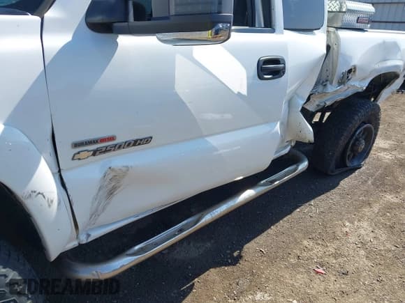 ✅ 2005 Chevrolet Silverado 2500HD LT • VIN: 1GCHK29295E193191 • Лот: 43243462. Опубликован ранее на IAAI с пробегом Не указан. Бесплатный доступ к архиву аукционных продаж из США и подробный отчёт об истории автомобиля на DreamBid. Изображение 6.