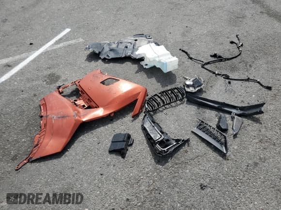 ✅ 2019 Lexus UX 250h • VIN: JTHU9JBH3K2000533 • Лот: 81268825. Опубликован ранее на Copart с пробегом 70 356 миль. Бесплатный доступ к архиву аукционных продаж из США и подробный отчёт об истории автомобиля на DreamBid. Изображение 12.