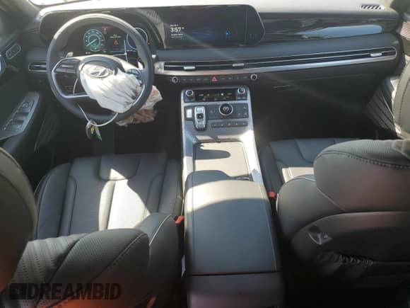 2025 Hyundai Palisade Calligraphy с VIN KM8R74GEXSU867294, выставлен на аукционе Copart как лот 52141715 с пробегом 1 297 миль миль и Списание • Salvage title. История ставок и продаж доступна на DreamBid. Изображение 8.