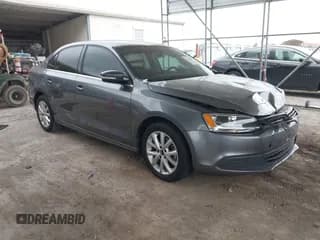 ✅ 2013 Volkswagen Jetta SE • VIN: 3VWDX7AJ9DM436147 • Lot: 42460907. Listed on IAAI with 140,656 mi. Free auction sales archive from the USA and detailed vehicle history report at DreamBid. Image 1.