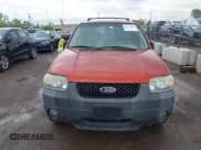 ✅ 2006 Ford Escape XLT • VIN: 1FMYU03156KA55418 • Lot: 42193005. Listed on IAAI with 197,823 mi. Free auction sales archive from the USA and detailed vehicle history report at DreamBid. Image 12.