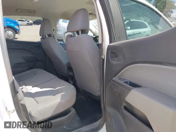 ✅ 2020 Chevrolet Colorado 4WD Work Truck • VIN: 1GCGTBEN4L1237899 • Lot: 43133008. Listed on IAAI with 62,982 mi. Free auction sales archive from the USA and detailed vehicle history report at DreamBid. Image 8.