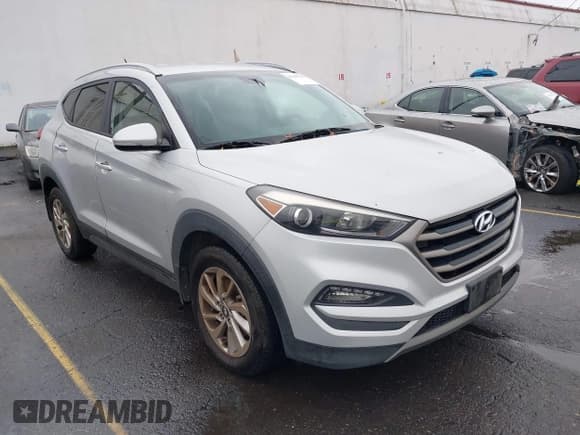 ✅ 2016 Hyundai Tucson Limited • VIN: KM8J33A20GU233551 • Лот: 43660630. Опубликован ранее на IAAI с пробегом 96 709 миль. Бесплатный доступ к архиву аукционных продаж из США и подробный отчёт об истории автомобиля на DreamBid. Изображение 1.