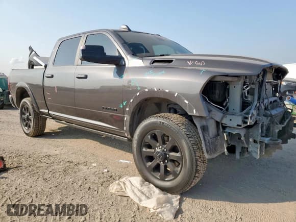 ✅ 2022 Ram 2500 Laramie • VIN: 3C6UR5FL6NG126590 • Лот: 80901245. Опубликован ранее на Copart с пробегом 183 161 миль. Бесплатный доступ к архиву аукционных продаж из США и подробный отчёт об истории автомобиля на DreamBid. Изображение 4.