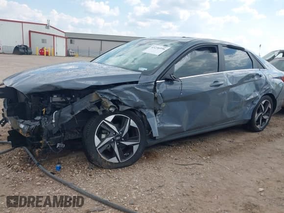 ✅ 2023 Hyundai Elantra Limited • VIN: KMHLP4AG6PU424387 • Lot: 43230596. Listed on IAAI with 47,216 mi. Free auction sales archive from the USA and detailed vehicle history report at DreamBid. Image 2.