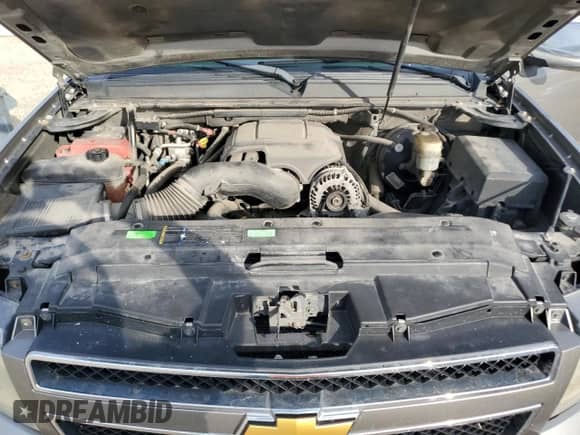 2007 Chevrolet Tahoe LS z VIN 1GNEC13J27J127383, wystawiony jako Copart lot #84521875 z przebiegiem 246 578 mil mil oraz Szkoda całkowita • Salvage title. Historia ofert i sprzedaży dostępna na DreamBid. Obrazek 12.