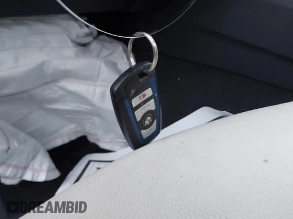 ✅ 2015 BMW 4 Series 435i xDrive • VIN: WBA4B3C55FGV48206 • Lot: 41365617. Listed on IAAI with 78,438 mi. Free auction sales archive from the USA and detailed vehicle history report at DreamBid. Image 11.