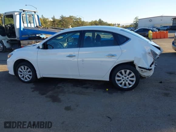 ✅ 2017 Nissan Sentra SL • VIN: 3N1AB7AP1HY296041 • Lot: 43769589. Listed on IAAI with 99,295 mi. Free auction sales archive from the USA and detailed vehicle history report at DreamBid. Image 14.