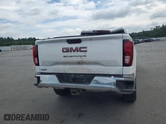 ✅ 2020 GMC Sierra 1500 • VIN: 1GTR9AEF0LZ210839 • Лот: 62633635. Опубликован ранее на Copart с пробегом 104 173 миль. Бесплатный доступ к архиву аукционных продаж из США и подробный отчёт об истории автомобиля на DreamBid. Изображение 6.