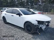 ✅ 2015 Lexus ES 330 • VIN: JTHBK1GG6F2180494 • Lot: 41787627. Wystawiony na IAAI z przebiegiem 100 537 mil. Bezpłatny archiwum sprzedaży aukcyjnych z USA i szczegółowy raport historii pojazdu na DreamBid. Zdjęcie 1.