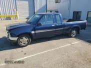 ✅ 1994 Toyota Pickup • VIN: JT4VN93D6R5041047 • Lot: 81757575. Wystawiony na Copart z przebiegiem 81 153 mil. Bezpłatny archiwum sprzedaży aukcyjnych z USA i szczegółowy raport historii pojazdu na DreamBid. Zdjęcie 1.