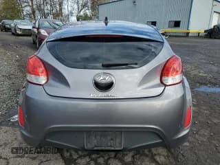✅ 2015 Hyundai Veloster RE:FLEX • VIN: KMHTC6ADXFU244499 • Lot: 81180224. Wystawiony na Copart z przebiegiem 119 971 mil. Bezpłatny archiwum sprzedaży aukcyjnych z USA i szczegółowy raport historii pojazdu na DreamBid. Zdjęcie 6.