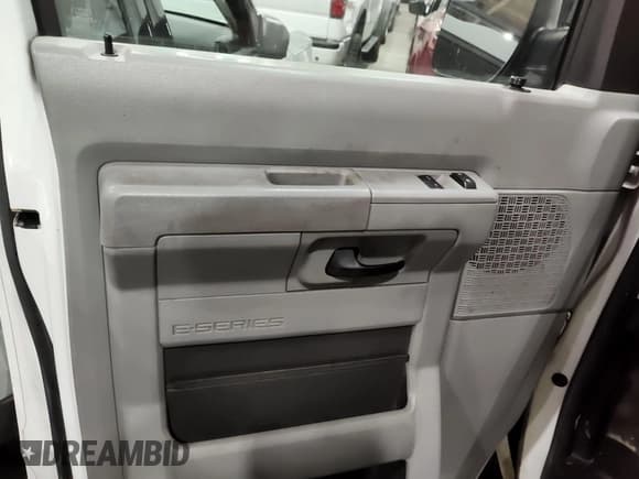 ✅ 2012 Ford Econoline Cargo Recreational • VIN: 1FTNE2EW9CDB05438 • Lot: 42364509. Listed on IAAI with 149,680 mi. Free auction sales archive from the USA and detailed vehicle history report at DreamBid. Image 1.