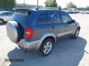 ✅ 2005 Toyota RAV4 • VIN: JTEHD20V256043818 • Lot: 43188590. Listed on IAAI with 190,017 mi. Free auction sales archive from the USA and detailed vehicle history report at DreamBid. Image 4.