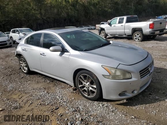 ✅ 2011 Nissan Maxima SV • VIN: 1N4AA5AP9BC827805 • Лот: 90619035. Опубликован ранее на Copart с пробегом 195 469 миль. Бесплатный доступ к архиву аукционных продаж из США и подробный отчёт об истории автомобиля на DreamBid. Изображение 4.