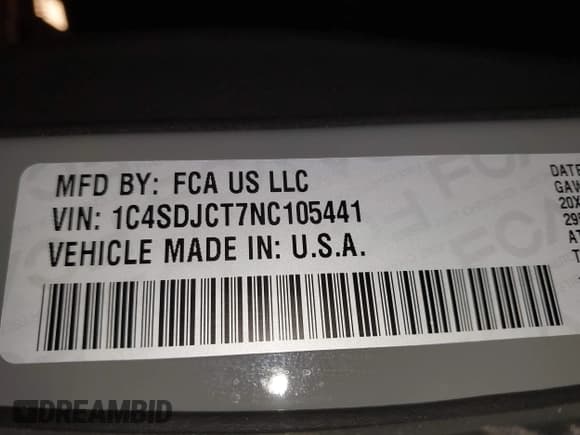 ✅ 2022 Dodge Durango R/T • VIN: 1C4SDJCT7NC105441 • Lot: 42318984. Wystawiony na IAAI z przebiegiem 34 908 mil. Bezpłatny archiwum sprzedaży aukcyjnych z USA i szczegółowy raport historii pojazdu na DreamBid. Zdjęcie 9.
