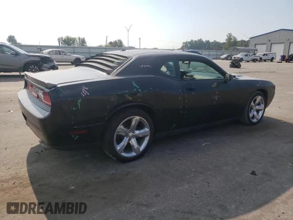 ✅ 2012 Dodge Challenger R/T • VIN: 2C3CDYBT2CH225001 • Lot: 68880224. Wystawiony na Copart z przebiegiem 111 152 mil. Bezpłatny archiwum sprzedaży aukcyjnych z USA i szczegółowy raport historii pojazdu na DreamBid. Zdjęcie 3.