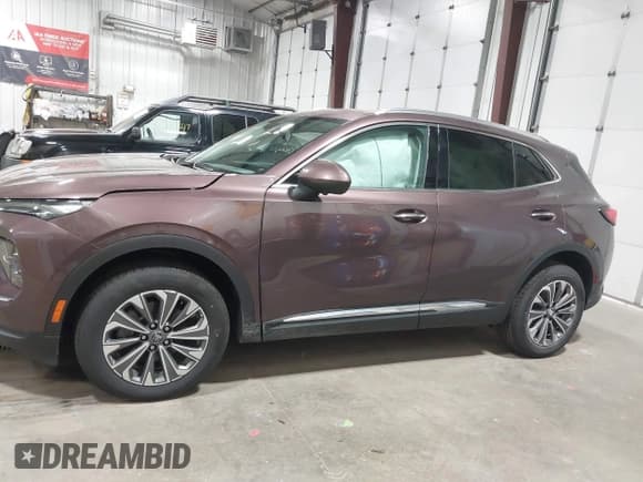✅ 2025 Buick Envision Preferred • VIN: LRBFZKE46SD014907 • Lot: 42587323. Listed on IAAI with 942 mi. Free auction sales archive from the USA and detailed vehicle history report at DreamBid. Image 14.