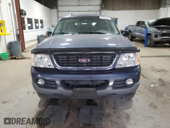 ✅ 2002 Ford Explorer XLT • VIN: 1FMZU73W62ZC53614 • Lot: 85337505. Wystawiony na Copart z przebiegiem 98 341 mil. Bezpłatny archiwum sprzedaży aukcyjnych z USA i szczegółowy raport historii pojazdu na DreamBid. Zdjęcie 5.