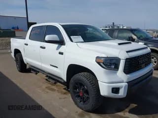 ✅ 2020 Toyota Tundra SR5 • VIN: 5TFDY5F11LX936048 • Lot: 42018523. Listed on IAAI with 102,445 mi. Free auction sales archive from the USA and detailed vehicle history report at DreamBid. Image 1.