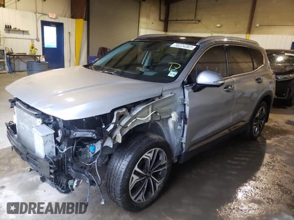 ✅ 2020 Hyundai Santa Fe Limited • VIN: 5NMS5CAA7LH289160 • Лот: 38224383. Опубликован ранее на Copart с пробегом 17 763 миль. Бесплатный доступ к архиву аукционных продаж из США и подробный отчёт об истории автомобиля на DreamBid. Изображение 1.