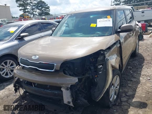 ✅ 2014 Kia Soul • VIN: KNDJN2A25E7034970 • Lot: 42142038. Wystawiony na IAAI z przebiegiem 161 215 mil. Bezpłatny archiwum sprzedaży aukcyjnych z USA i szczegółowy raport historii pojazdu na DreamBid. Zdjęcie 12.