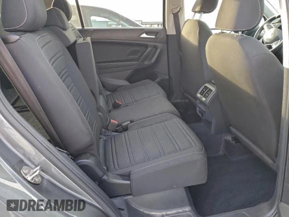 ✅ 2022 Volkswagen Tiguan S • VIN: 3VV1B7AX9NM023060 • Lot: 94856065. Listed on Copart with 43,548 mi. Free auction sales archive from the USA and detailed vehicle history report at DreamBid. Image 11.