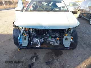 2024 Hyundai Kona SE with VIN KM8HACAB2RU148167, listed as a IAAI auction lot 41281919 with 4,612 mi miles and . Bid and sale history available at DreamBid. Image 6.