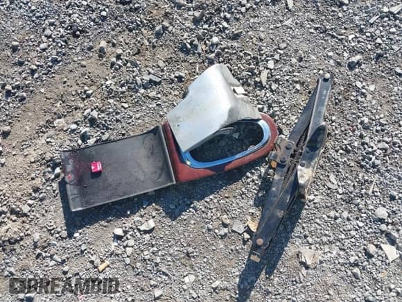 2006 Chevrolet Impala LTZ z VIN 2G1WU581069335856, wystawiony jako IAAI lot #43554562 z przebiegiem 195 423 mil mil oraz . Historia ofert i sprzedaży dostępna na DreamBid. Obrazek 12.