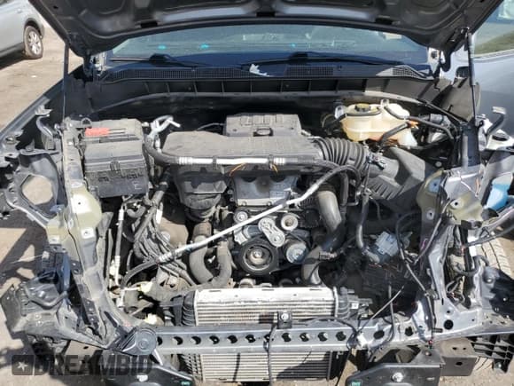 ✅ 2021 Chevrolet Silverado 1500 Custom • VIN: 1GCRYBEK2MZ366355 • Lot: 69865394. Wystawiony na Copart z przebiegiem 59 801 mil. Bezpłatny archiwum sprzedaży aukcyjnych z USA i szczegółowy raport historii pojazdu na DreamBid. Zdjęcie 11.