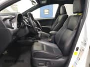 ✅ 2016 Toyota RAV4 SE • VIN: JTMJFREV7GD176977 • Lot: 82312355. Wystawiony na Copart z przebiegiem 83 715 mil. Bezpłatny archiwum sprzedaży aukcyjnych z USA i szczegółowy raport historii pojazdu na DreamBid. Zdjęcie 7.