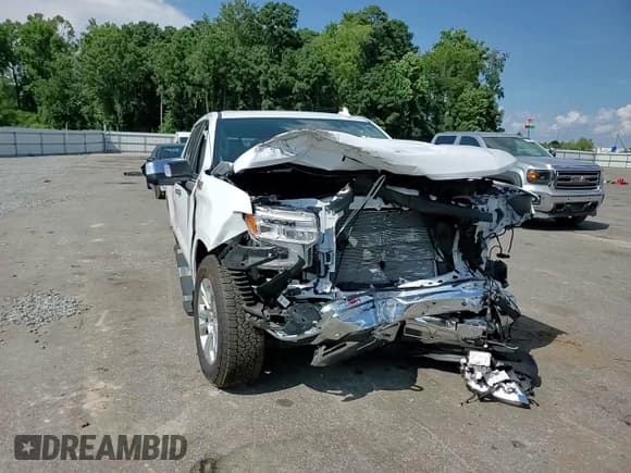 ✅ 2024 Chevrolet Silverado 1500 LTZ • VIN: 2GCUDGED1R1272617 • Лот: 64769255. Опубликован ранее на Copart с пробегом Не указан. Бесплатный доступ к архиву аукционных продаж из США и подробный отчёт об истории автомобиля на DreamBid. Изображение 13.