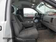 ✅ 2014 Chevrolet Silverado 2500HD Work Truck • VIN: 1GC0KVCG6EF166902 • Lot: 45173735. Wystawiony na Copart z przebiegiem 210 910 mil. Bezpłatny archiwum sprzedaży aukcyjnych z USA i szczegółowy raport historii pojazdu na DreamBid. Zdjęcie 10.