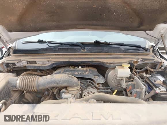 2022 Ram 1500 Tradesman z VIN 1C6SRFNT0NN416927, wystawiony jako IAAI lot #42019996 z przebiegiem 91 025 mil mil oraz . Historia ofert i sprzedaży dostępna na DreamBid. Obrazek 10.