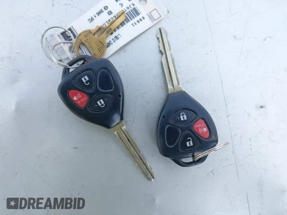 ✅ 2011 Toyota RAV4 • VIN: 2T3KF4DV5BW062707 • Lot: 42995766. Listed on IAAI with 248,774 mi. Free auction sales archive from the USA and detailed vehicle history report at DreamBid. Image 11.