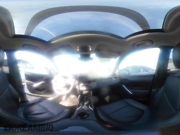 ✅ 2022 Toyota Corolla Cross LE • VIN: 7MUBAABG5NV021538 • Lot: 43474751. Wystawiony na IAAI z przebiegiem 81 009 mil. Bezpłatny archiwum sprzedaży aukcyjnych z USA i szczegółowy raport historii pojazdu na DreamBid. Zdjęcie 18.