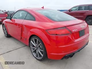 ✅ 2017 Audi TTS • VIN: TRUC1AFVXH1003423 • Лот: 41906860. Опубликован ранее на IAAI с пробегом 88 294 миль. Бесплатный доступ к архиву аукционных продаж из США и подробный отчёт об истории автомобиля на DreamBid. Изображение 3.