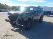 ✅ 2023 Ford Bronco • VIN: 1FMEE5DP6PLC01482 • Lot: 43247895. Wystawiony na IAAI z przebiegiem 27 335 mil. Bezpłatny archiwum sprzedaży aukcyjnych z USA i szczegółowy raport historii pojazdu na DreamBid. Zdjęcie 18.