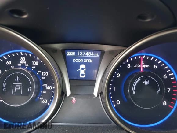 ✅ 2014 Hyundai Genesis Coupe Premium • VIN: KMHHT6KD5EU115007 • Lot: 42686215. Wystawiony na IAAI z przebiegiem 137 484 mil. Bezpłatny archiwum sprzedaży aukcyjnych z USA i szczegółowy raport historii pojazdu na DreamBid. Zdjęcie 7.