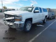 ✅ 2019 Chevrolet Silverado 1500 LT • VIN: 2GCVKPEC0K1179482 • Lot: 43681156. Wystawiony na IAAI z przebiegiem 50 941 mil. Bezpłatny archiwum sprzedaży aukcyjnych z USA i szczegółowy raport historii pojazdu na DreamBid. Zdjęcie 2.
