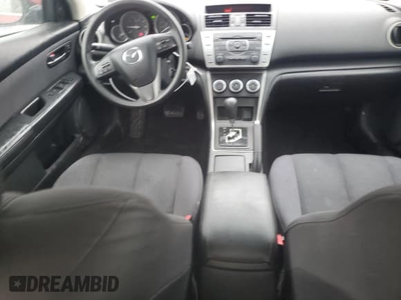 ✅ 2011 Mazda 6 i Sport • VIN: 1YVHZ8BH9B5M05493 • Лот: 56911355. Опубликован ранее на Copart с пробегом 130 660 миль. Бесплатный доступ к архиву аукционных продаж из США и подробный отчёт об истории автомобиля на DreamBid. Изображение 8.