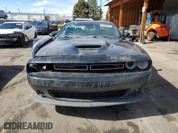 ✅ 2020 Dodge Challenger R/T 50th Anniversary • VIN: 2C3CDZBT2LH159491 • Lot: 46368975. Wystawiony na Copart z przebiegiem 80 700 mil. Bezpłatny archiwum sprzedaży aukcyjnych z USA i szczegółowy raport historii pojazdu na DreamBid. Zdjęcie 5.